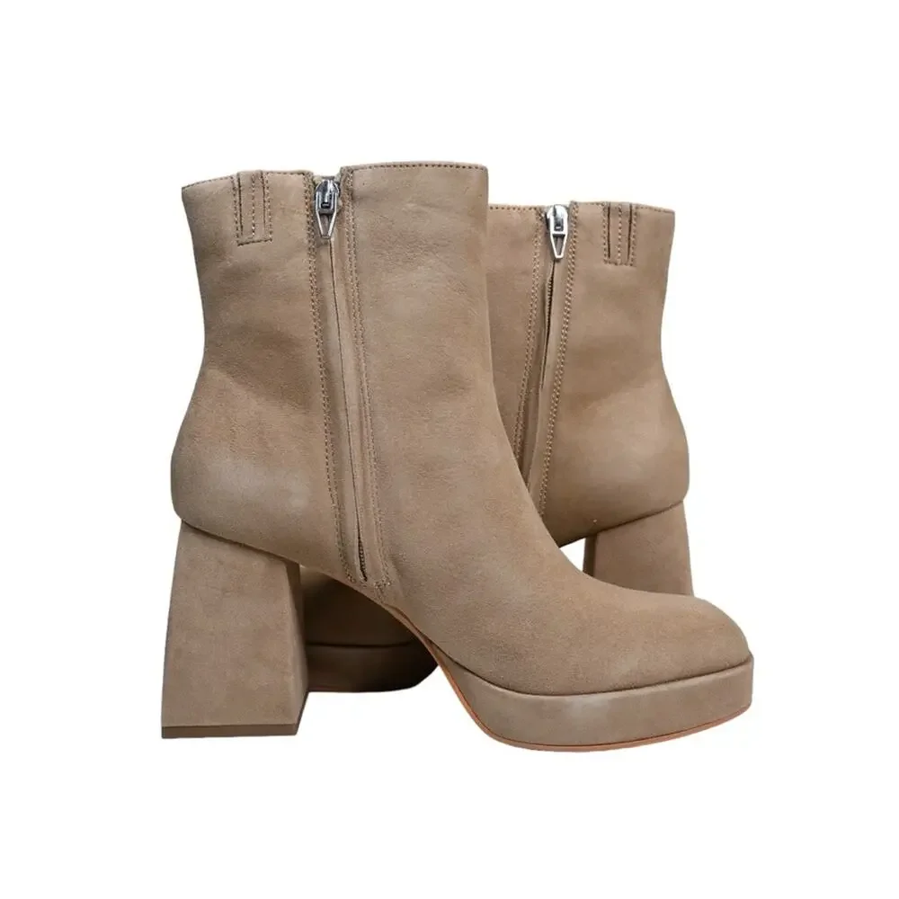Dolce Vita Womens 9.5 Ulyses Suede Platform Bootie in Mushroom Tan NEW